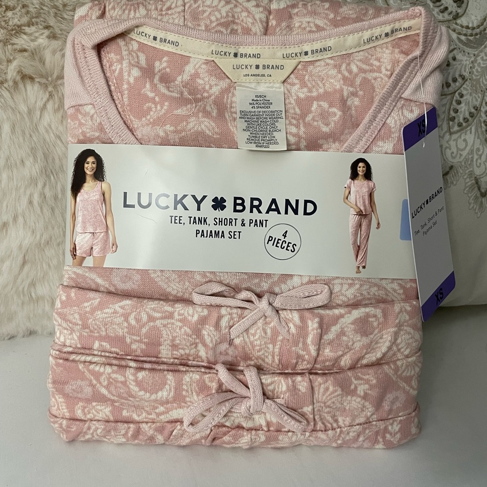 LUCKY BRAND  Women's Pajamas - 4 piece set Size XS NWT